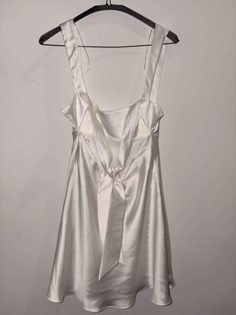 Zara White Satin Mini Dress with Wide Straps - Picture 2 of 4